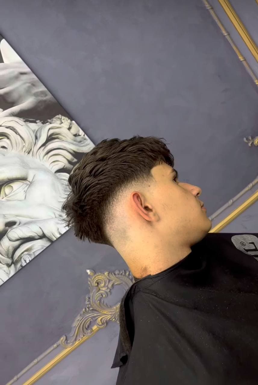 Textured crop with low drop fade